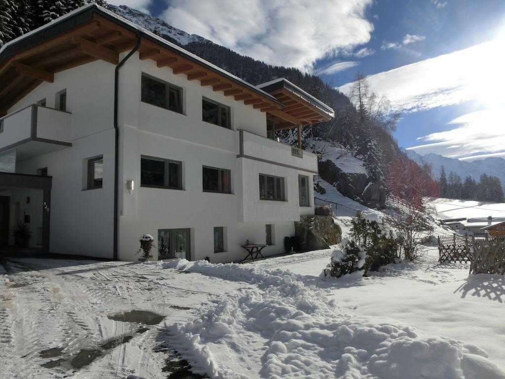 Bergspitz Sankt Leonhard im Pitztal